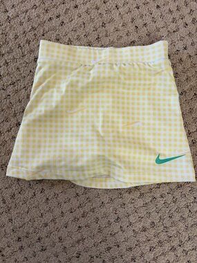 2T Nike skort
